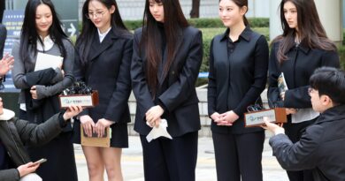 “확연히 갈린 복귀 방식”… 뉴진스 전원 복귀에 극명한 온도차 보이는 어도어와 여론