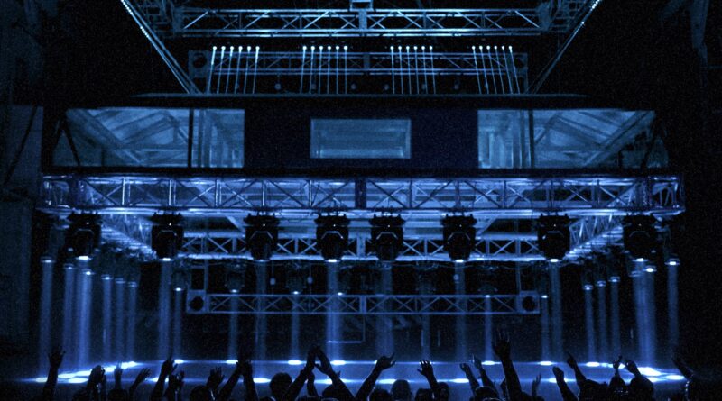 “폭발 직전의 에너지”… 에이티즈 ‘아드레날린’ MV 포스터 공개