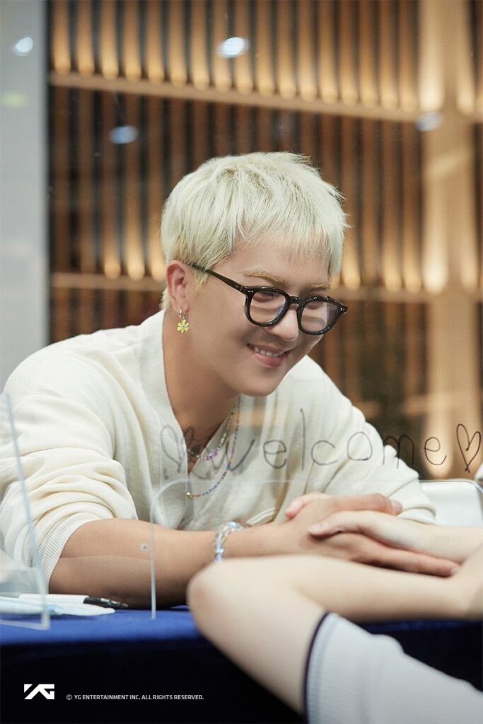 ▲'102일 무단결근' 위너 송민호, 첫 공판서 징역 1년 6개월 구형 ⓒ위너 SNS