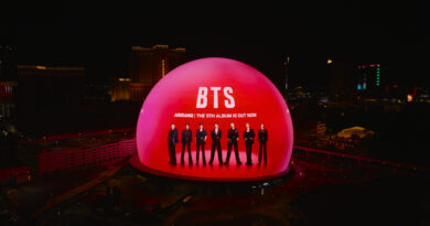 “라스베이거스가 붉게 물들었다”… 방탄소년단, 더 시티 라스베이거스 개시