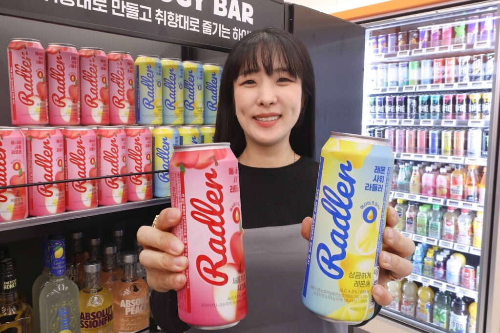 이마트24, '애사비' 품은 라들러 2종 출시 Ⓒ신세계그룹 뉴스룸